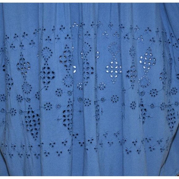 Roaman's Women's 28W Blue Eyelet Blouse Tunic Top Button Front 3/4 Sleeve Comfy - Picture 11 of 14